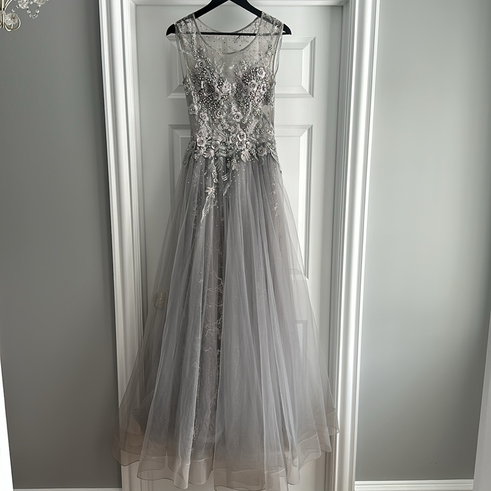 POĽ ATTEU Light Gray Embellished Pearl Custom Design Tulle Prom Dress Gown 6